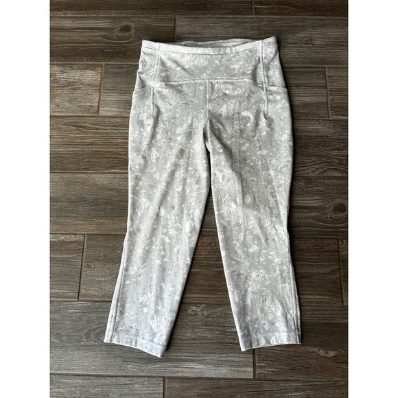 lululemon athletica Pants - Lululemon Swift Speed High-Rise‎ Crop 21" Terrazzo Marble Silver Ice Size 10